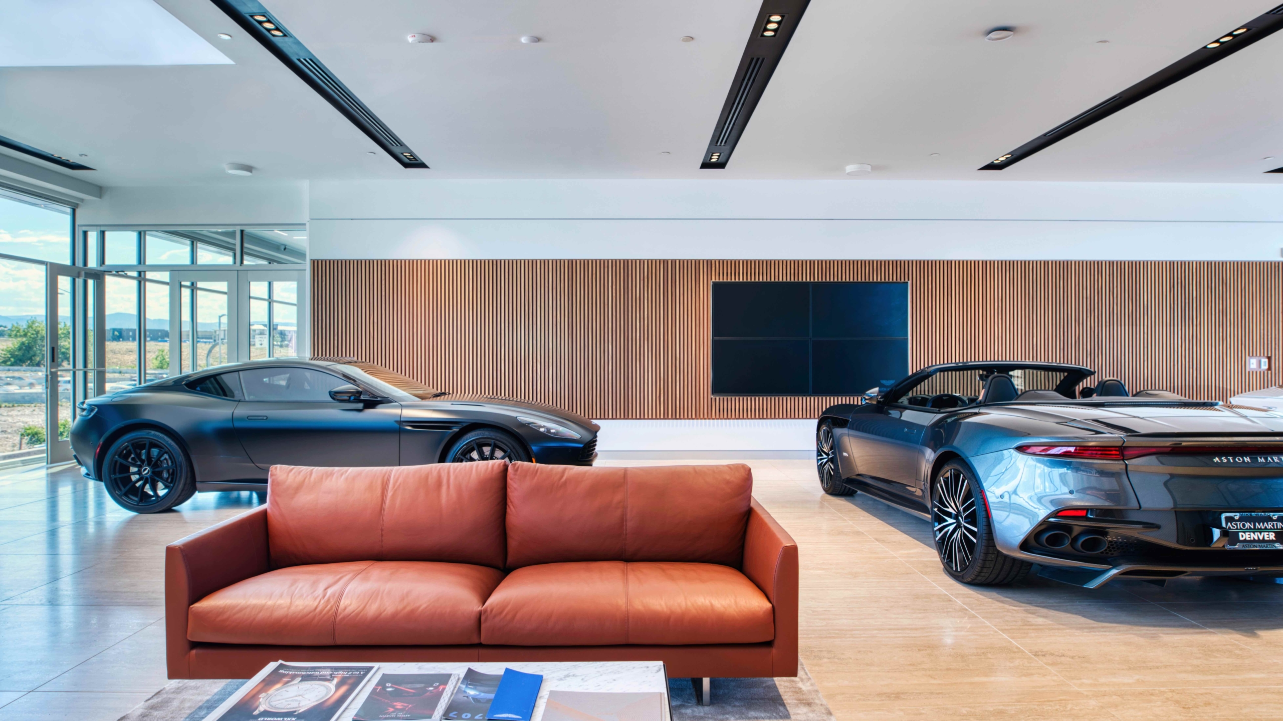 ASTON MARTIN DENVER Bentley Photography and Videography